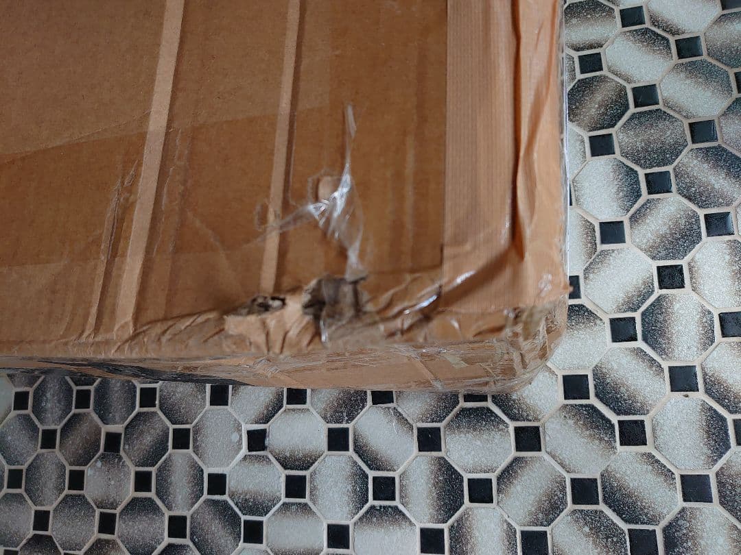 食器棚 破損箇所の画像 故障かな？家具・インテリアの パモウナ