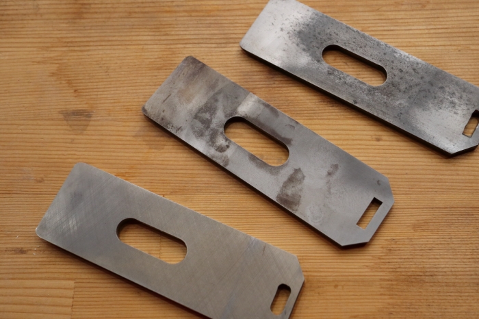 Amazon.co.jp: ダイス鋼 SKD11 黒皮切り売り品SKD11, φ172×20mm: DIY・工具・ガーデン