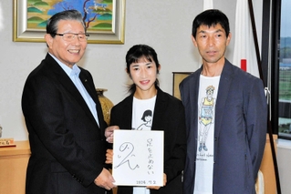 よだれを垂らして普通の状態ではなかった」レーサム創業者“薬物漬け性パーティー”が露呈した「緊迫の瞬間」 田中 剛容疑者、奥本美穂容疑者、小西木菜容疑者が逮捕 NEWSポストセブン