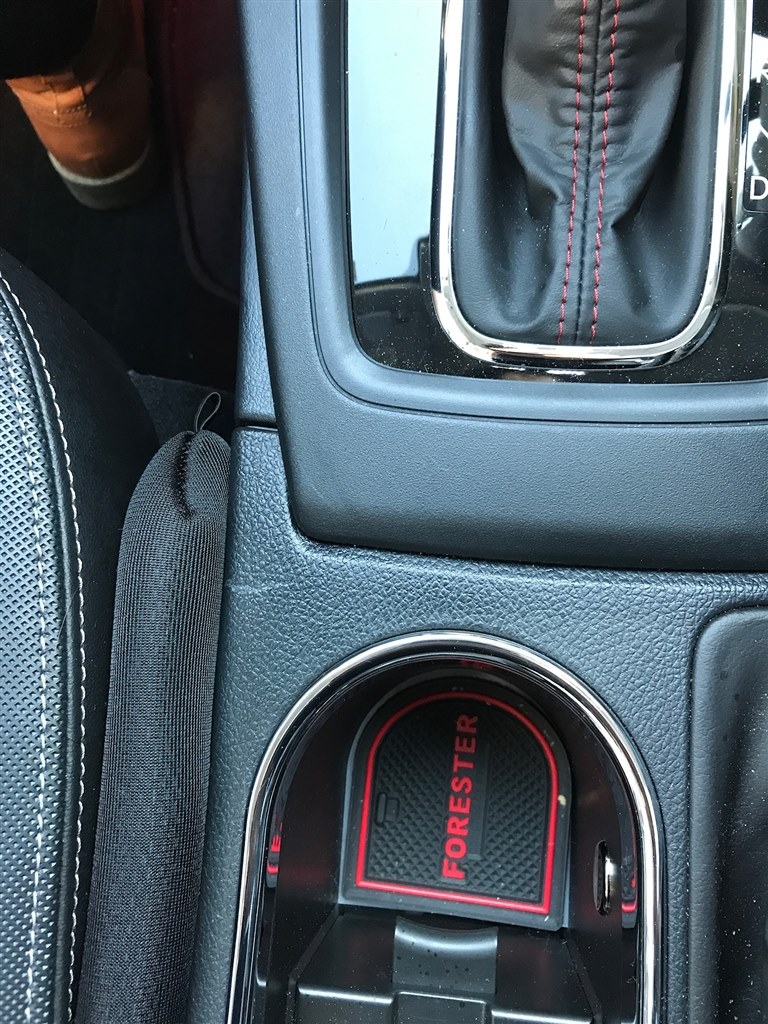 ダイハツ ウエイク ダッシュボード傷修理のご紹介米澤吉二