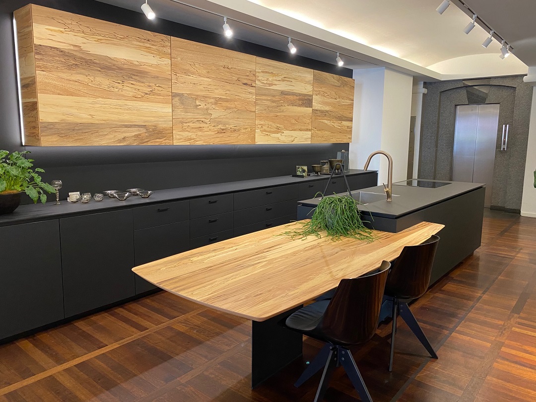 CASE 82GRAFTEKT -グラフテクト-家具のようなキッチン・システムキッチン