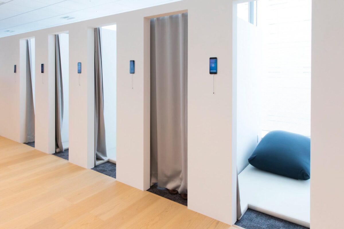 完全個室の仮眠スペースあり！急成長を続けるSpeeeのオフィスに潜入。キャリアハック