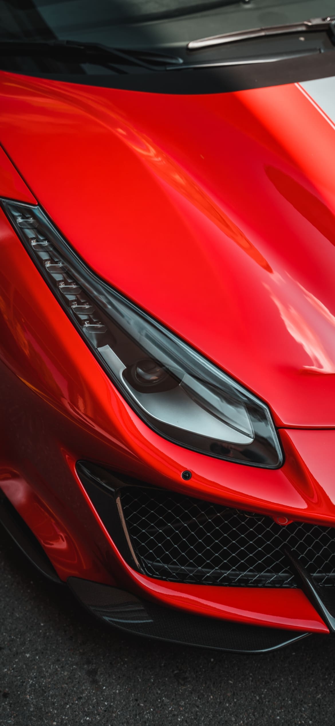 赤い車を選ぶメリット・デメリット！赤が似合うかっこいい車種についても紹介カーナレッジ