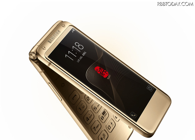 19台まとめ 折りたたみ携帯 ガラケーデザイン”の折りたたみ式Androidスマホ「Mode1 RETRO II