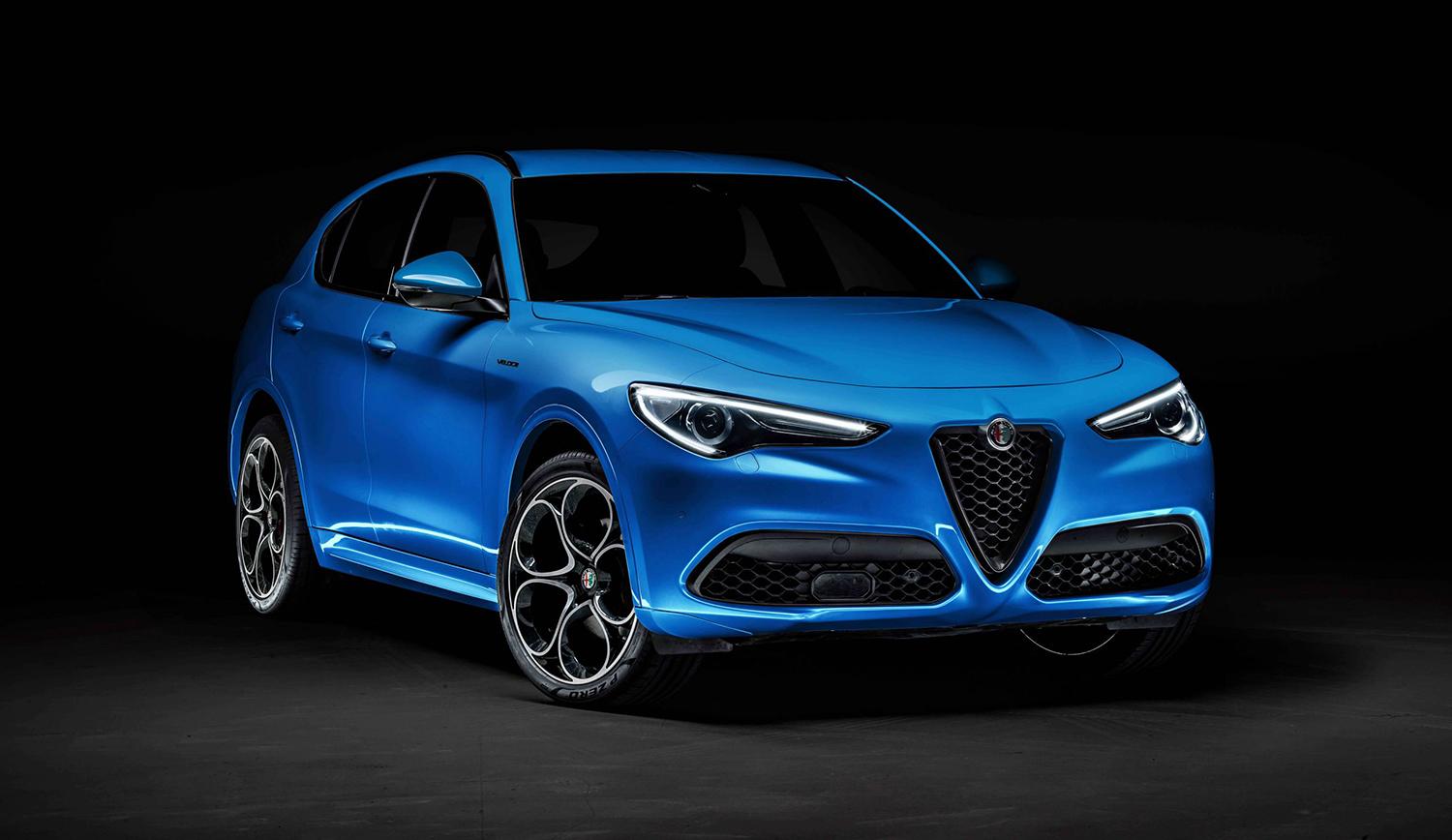 JAIA輸入車試乗会 イタリア車好きのファミリーカーにはちょうどいい？！ アルファ・ロメオ・ステルヴィオ2.0ターボQ4ヴェローチェ - AUTOBILD JAPAN Web アウトビルトジャパンウェブ世界最大級のクルマ情報サイト