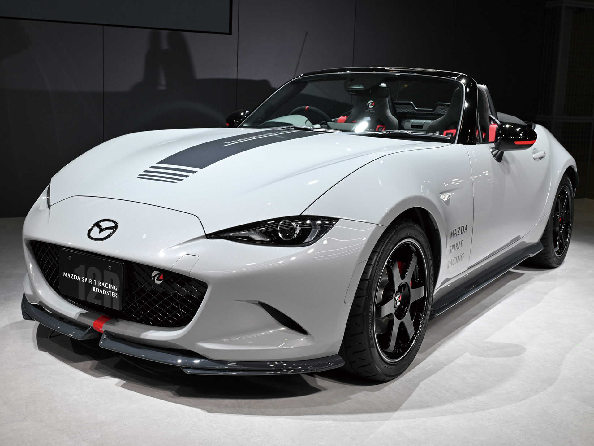 次世代への予感！ マツダRX-01、ホンダ・ステップワゴン、そしてプリウスへ 第31回・東京モーターショー1995年東京モーターショーに見る カーデザインの軌跡 セダンMotor-Fan モーターファン