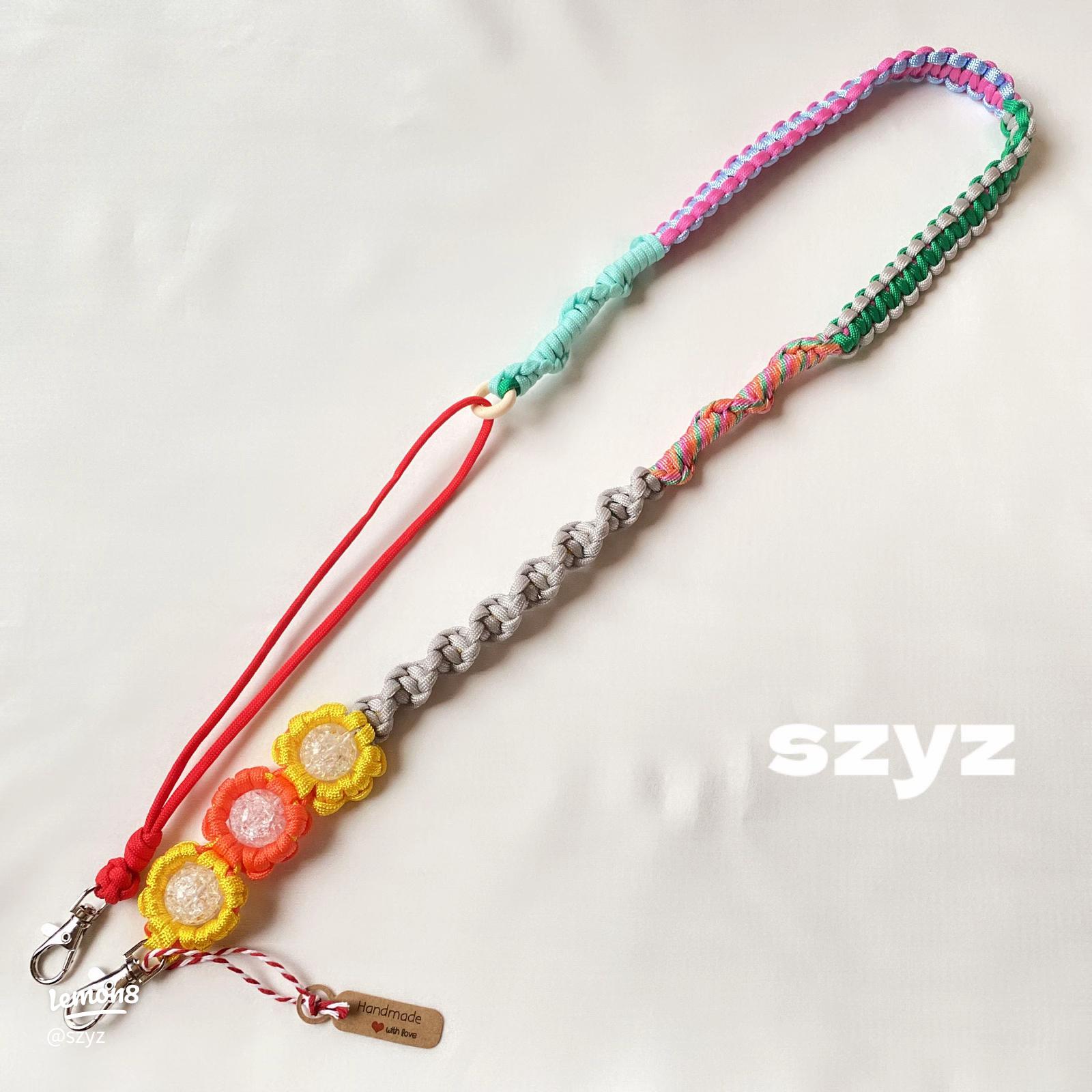 スマホショルダー, 製作用動画, ., まずは半分だけ編んでみた, ., .,paracordtutorialパラコードスマホショルダーdiyknotmacrameknot