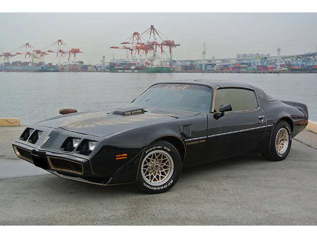 ポンティアック ファイヤーバードトランザム1973