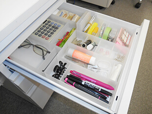 カウネット ピタっと整理 デスク引出し仕切板の通販カウネット