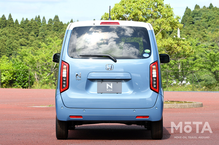 後ろから見た軽自動車のイラスト 後部・乗用車・ドライブ のイラスト素材92949785- PIXTA