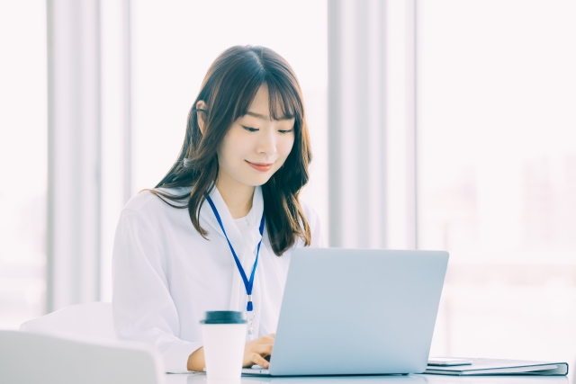 ビジネスメール 日程変更 リスケ をお願いする際のマナーと例文 - VIVIT LINK INSIDE