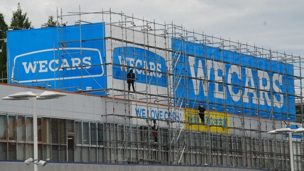 ビッグモーター、本社を多摩の店舗に移転 経営合理化で - 日本経済新聞