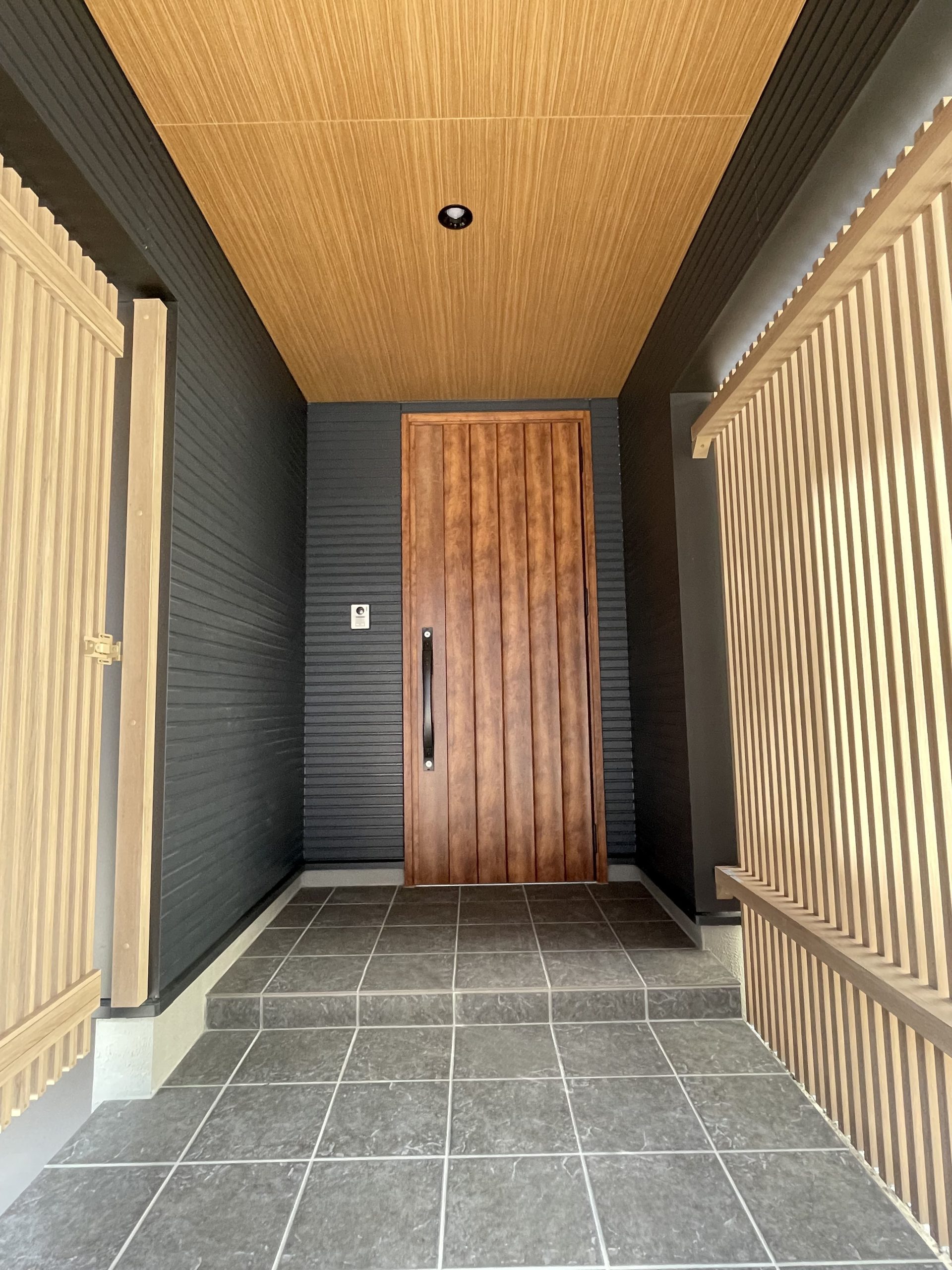 窓に貼るだけ簡単防犯! 窓ピタッアラーム 4個特別セット999-111928