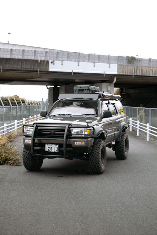 トヨタ ハイラックスサーフ 2.7 SSR-X 4WD 363138632車探しなら中古車・新車の専門店FLEX＜フレックス＞へ