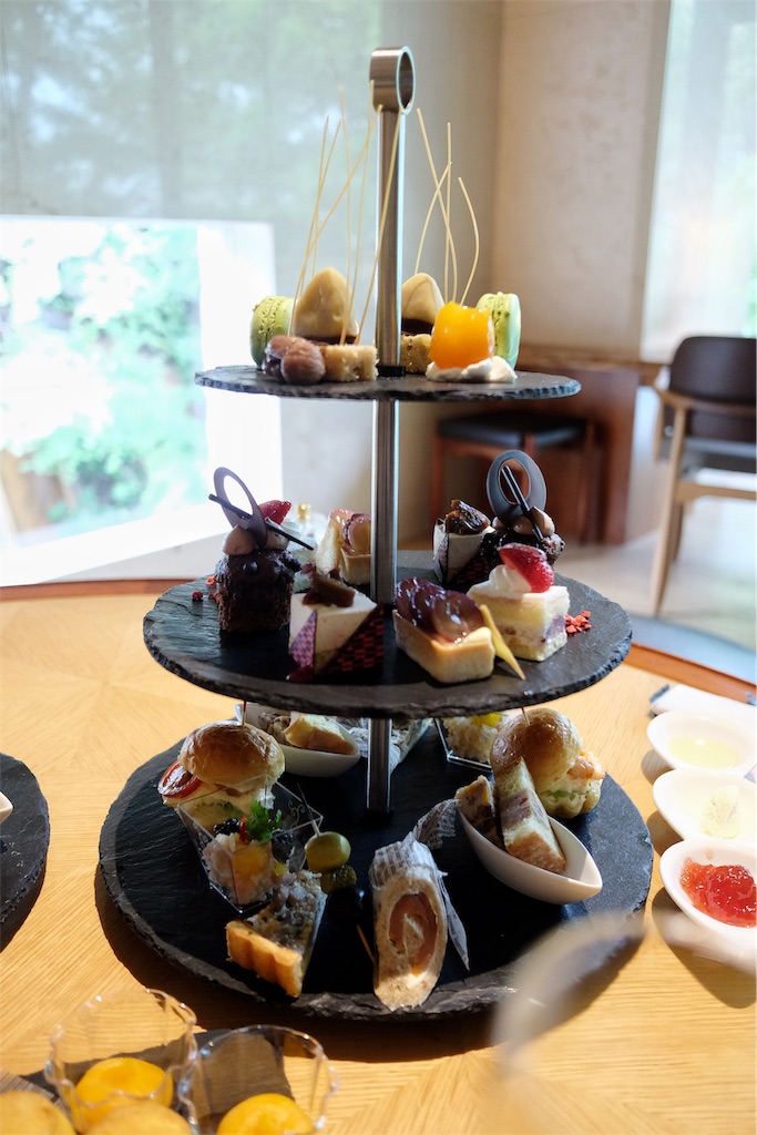 グランドプリンスホテル新高輪 クラブラウンジ – 村山木工