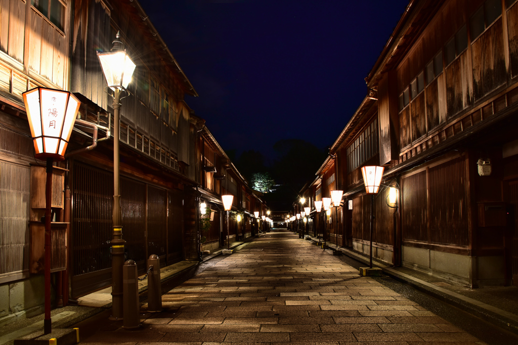 厳島神社の軒灯の写真素材58710211- PIXTA