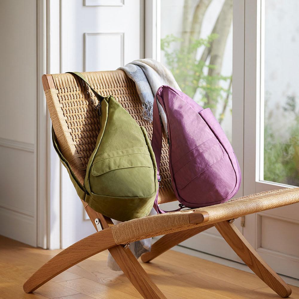 重いリュックの置き場はここで決まり！玄関リビングのカバン収納