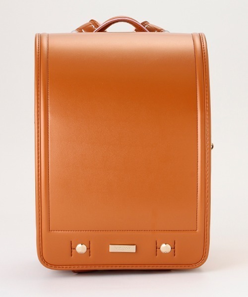 What is yarn made of? グランマが毛糸で編んだ手袋を、エディはプレゼントにもらいました。 エディ「毛糸って何でできてるんだろう？」Stage2のDVDでは、お子さまの「もっと知りたい！」を引き出し、 ​そしてそれを英語で学べるんです！SanrioEnglishMasterサンリオ