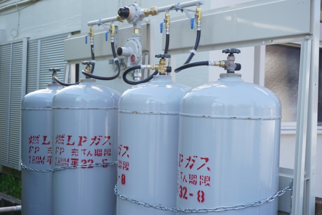 新日軽ニュース 2008-028 空間創造スクリーン 「 スリットライン 」 増機種