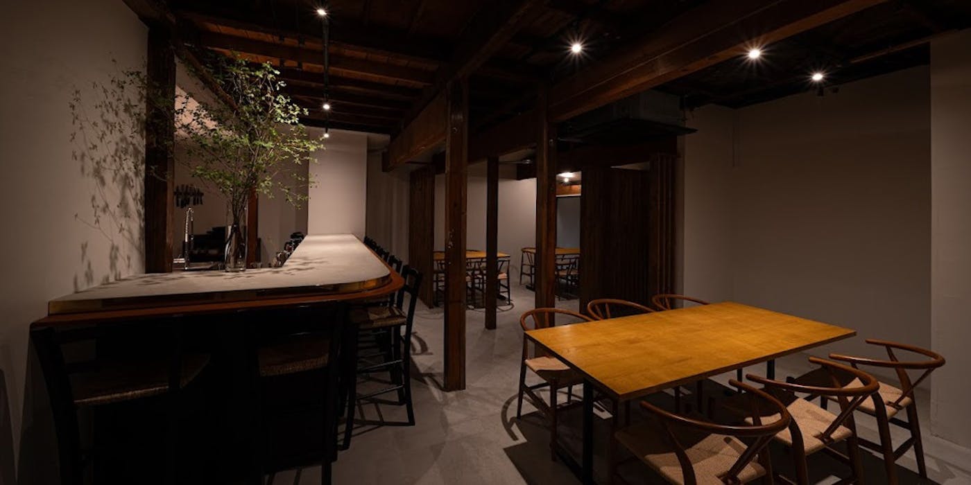 今夜のディナーは人気のフレンチ割烹で、ほ志の、清澄白河ワインは素敵な恋の道しるべ