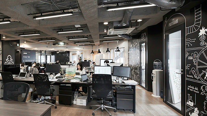 おしゃれな海外オフィス9選オフィスづくりにおすすめのデスクも紹介！株式会社ソーシャルインテリア