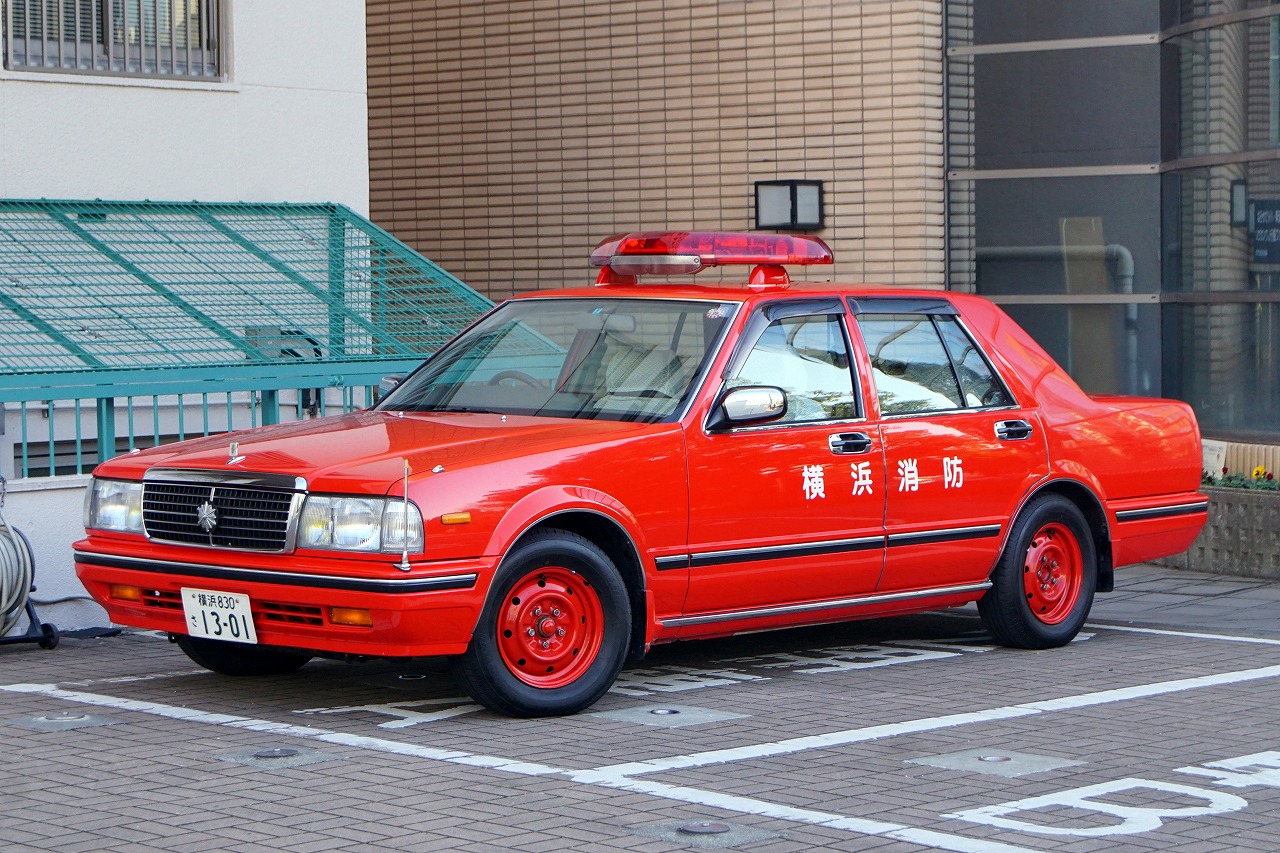 パトカーの新サイレンに「キュイーン」 高知県警が試み高知県 ：朝日新聞