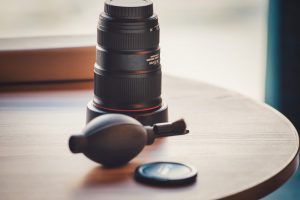 16社比較､古いオールドレンズ内カビ・ホコリ除去料金相場！ 当社は安い？おすすめ？かもめカメラ