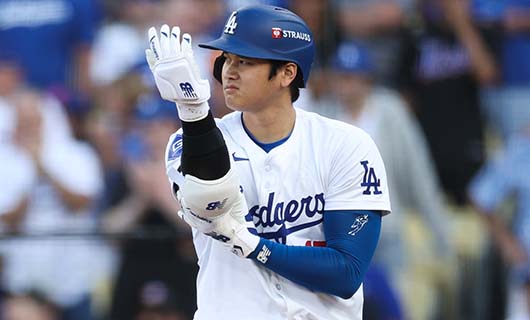 他球団と１億8200万ドルの契約を交わした遊撃手に代わって遊撃を守るのは、二塁手なのか三塁手なのか 宇根夏樹- エキスパート -Yahoo!ニュース