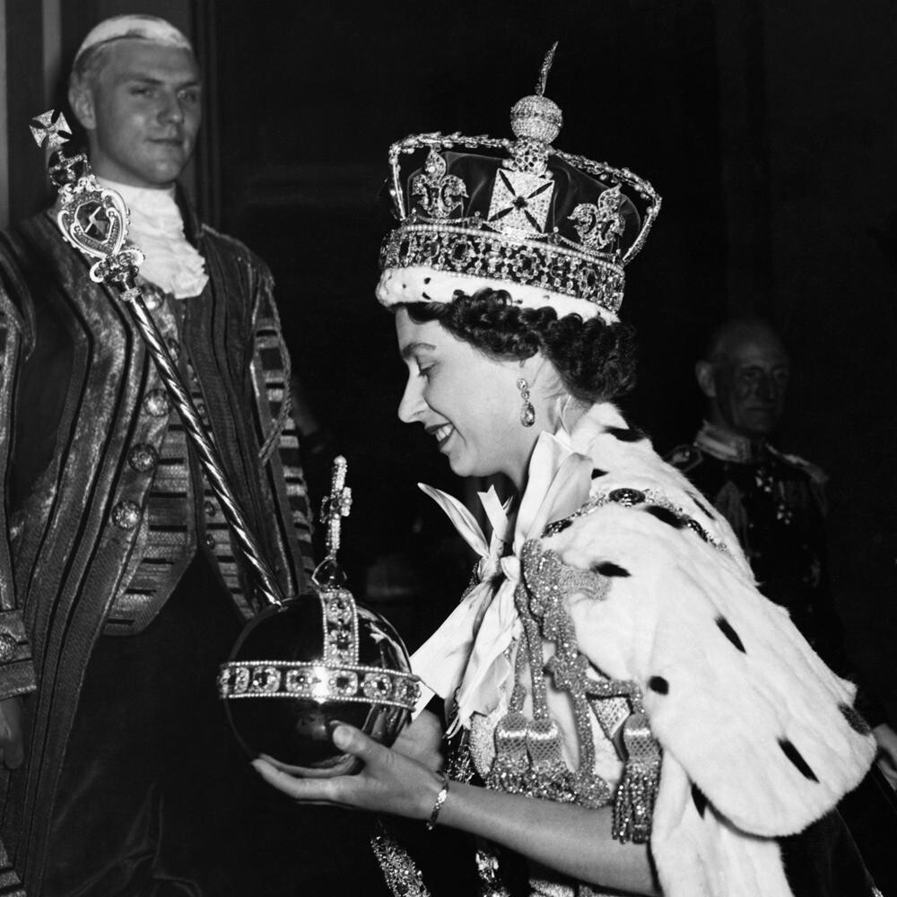 イギリス国王、戴冠式に使う王冠はふたつ美容・医療ジャーナリスト 海野由利子のブログ