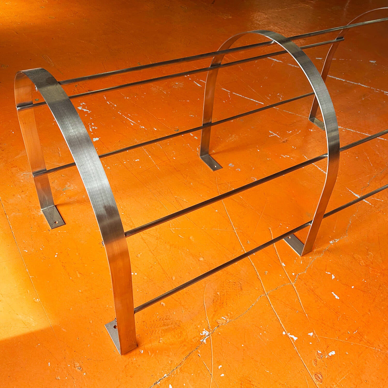 ステンレスタラップの規格品・別注品承っております。お客様の想いを形にするセイコーステンレス