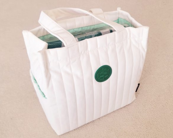 手芸初心者でも出来た！ スタバ紙袋リメイク カード入れ付きの長財布の作り方 - うま吉ブログ～人生、日々是好日～