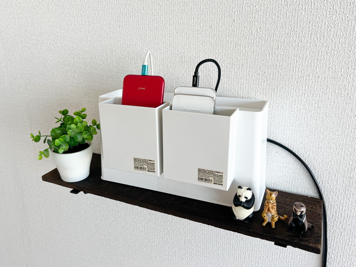 センターコンソールのスマホ置き場と充電ポートの写真素材87627652- PIXTA