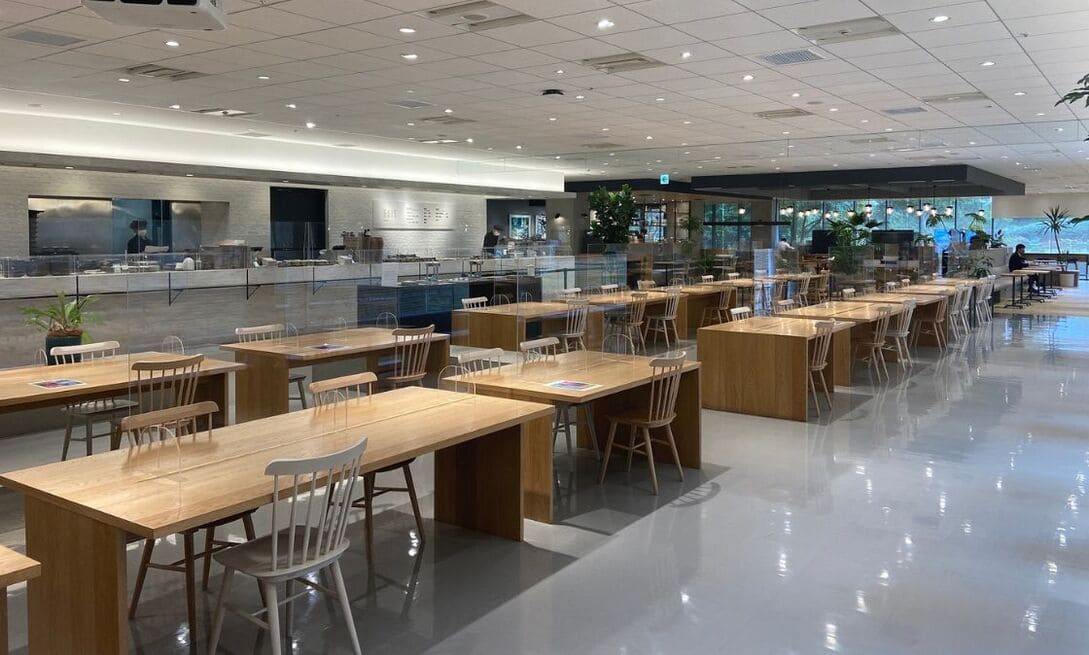 ４月の社食は「リクエストフェア！」人気メニューが勢揃い！！東毛給食センターは群馬県太田市を中心にお子様からご高齢の方まで、全ての方に美味しさと安心をお届けしています