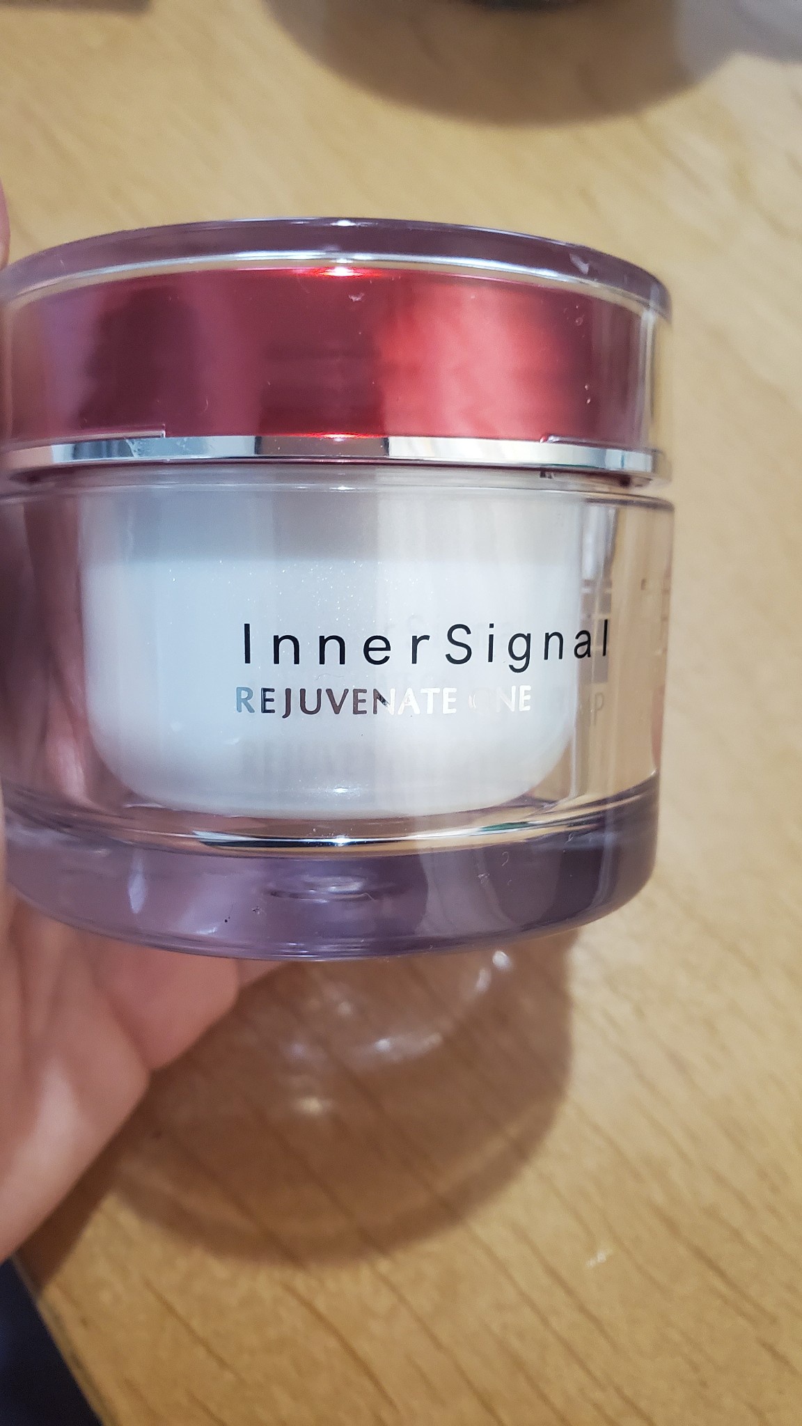 インナーシグナルリジュブネイトエキス リジュブネイト薬用クリームE 洗顔石鹸 インナーシグナルのスキンケア・基礎化粧品リジュブネイトエキス＆リジュブネイトベースソープbを使った口コミ -10年かけて開発されたシミ対策美容液。 by かぴめろん フォロバほぼ🆗乾燥