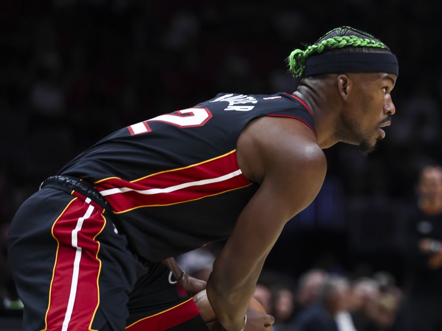 ジミー・バトラー - Wikipedia