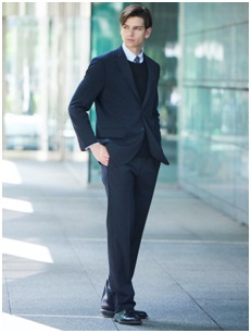 未使用 ユニクロ UNIQLOグレー ビジネススーツ セットアップ 上下 春夏秋 UNIQLO スーツ