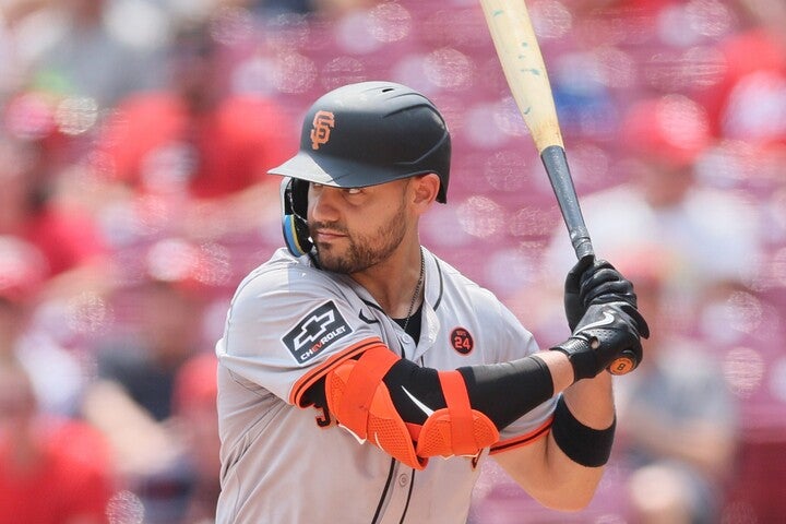 LAD ブレイク・トライネン、マイケル・コンフォートと契約Eli