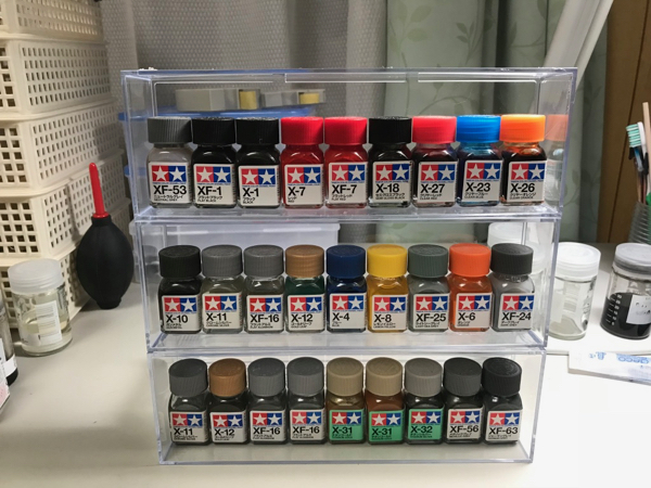 プラモの塗料を１００均アイテムで楽々収納しようぜって話。 : プラモ SOS