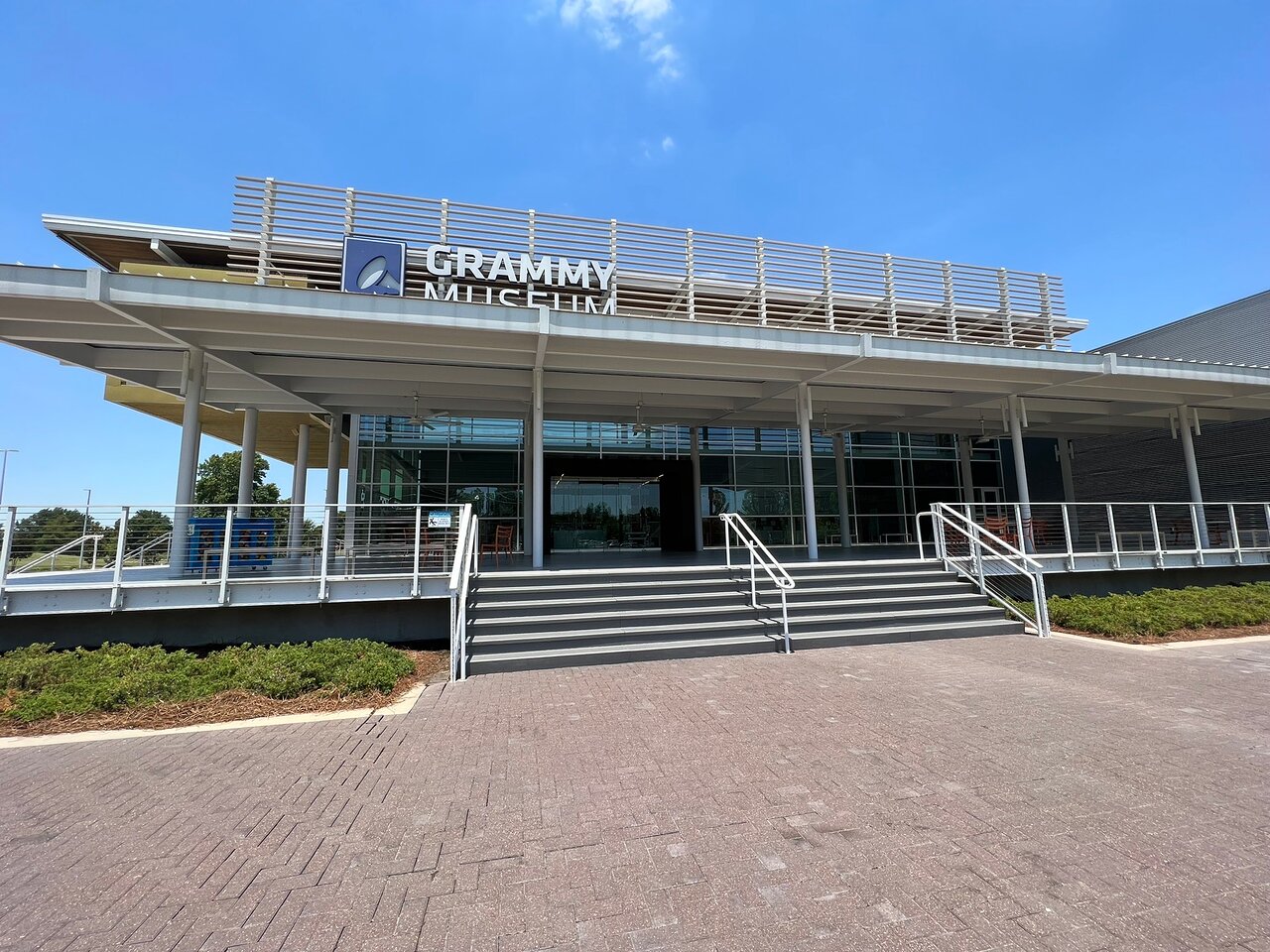 ロサンゼルス⑯グラミー博物館～特別展はHYBE外銀シングルマザーの東京Life