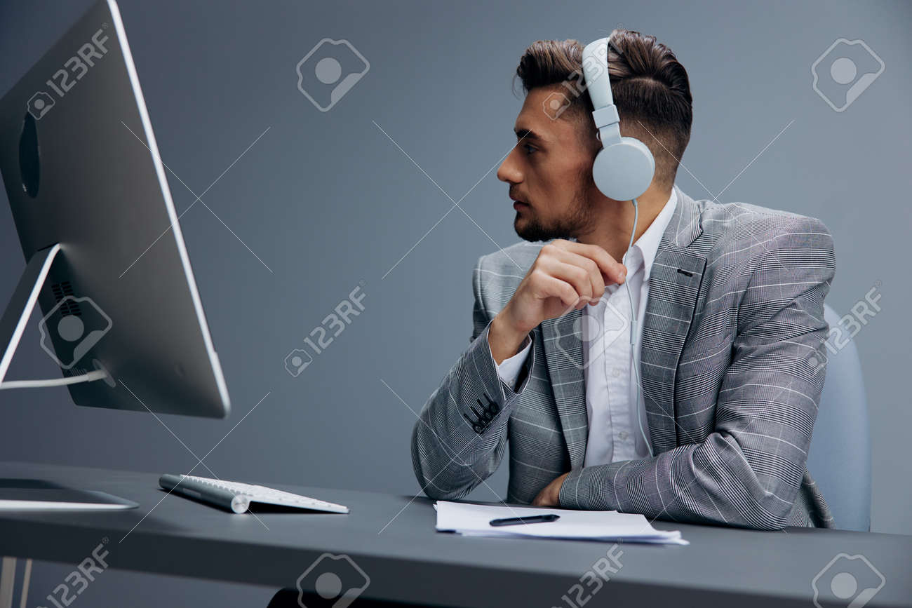 ラブブピンクのスーツ、17cmのラブブの服、帽子付きラブブのコスチューム、かわいいラブブのスーツ、ヘッドフォン付きラブブのスーツ、メガネ付きラブブの スーツ。 - Etsy 日本