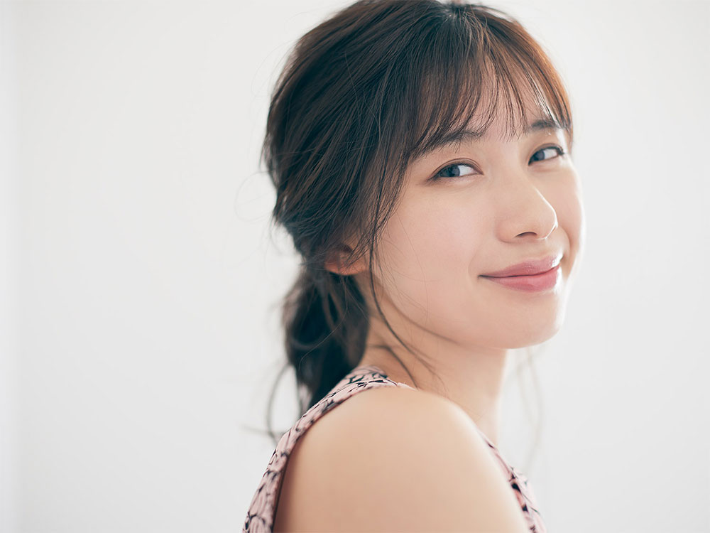 プロフィール写真 ビジネス・SNS・アーティストヘア&メイクアップフォトグラフィー スタジオ250