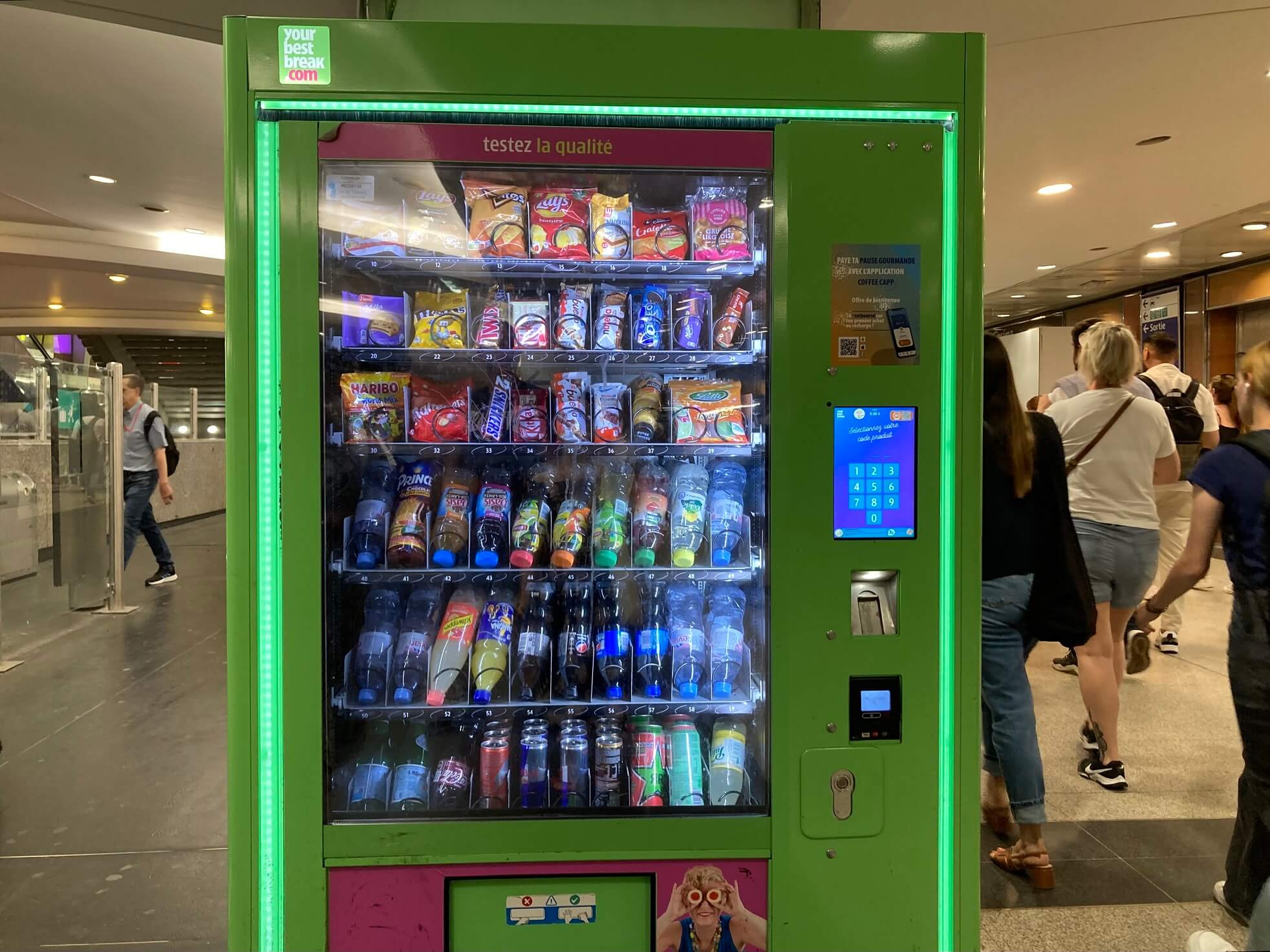 日本のユニークな自動販売機を探る：総合旅行ガイド » Agoda: See The World For Less