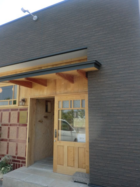 砂糖に頼らない甘さ。福津市「ベッカライ アロ」のシナモンロールフクリパ