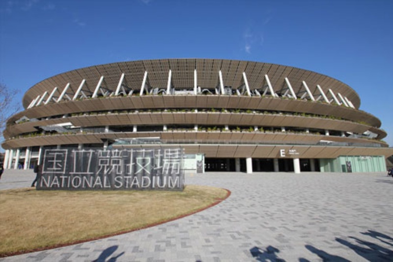 国立競技場 東京都新宿区 川野久雄 大成建設一級建築士事務所 安野芳彦 梓設計 隈 研吾 隈研吾建築都市設計事務所 JAPAN NATIONALSTADIUM Shinjuku-ku, Tokyo Hisao Kawano TAISEI DESIGN Planners Architects &Engineers Yoshihiko Yasuno AZUSA SEKKEI Co.,Ltd. Kengo