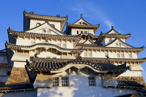 国宝・姫路城の主？ 天守に隠れ住むという妖怪「おさかべ姫」の逸話2020年9月11日- エキサイトニュース