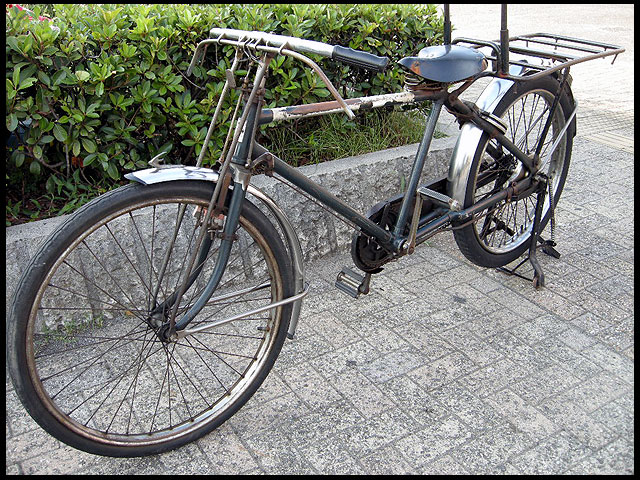 美品 ゼブラ 実用車 レトロ 自転車 ロッドブレーキ ホリゾンタル 大人用 整備済 MIYATA ミヤタ 昭和レトロ ロッドブレーキの日本製実用車自転車 新品未使用 展示車 <自転車のオオムラ 静岡店>オオムラ静岡のその他の中古あげます・譲りますジモティーで不用品の処分