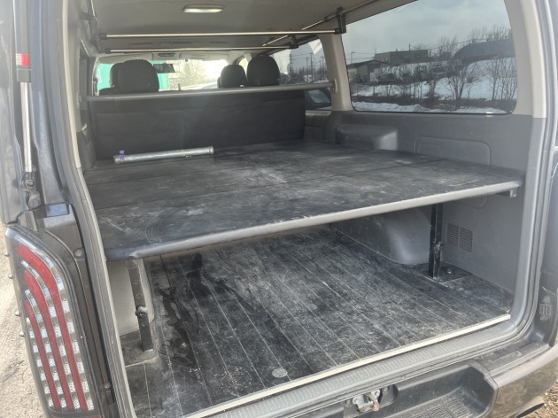 楽天市場職人棚ハイエース 200系 フラット棚 セット 150kg積載 スーパーGL DX リアヒーター付き デラックス 1型〜新型対応ルーム キャリア 棚 設置して 荷室 有効活用 ハイエース キャリア ハイエース 棚 ハイエース ルーフキャリア ベッドキット パーツ