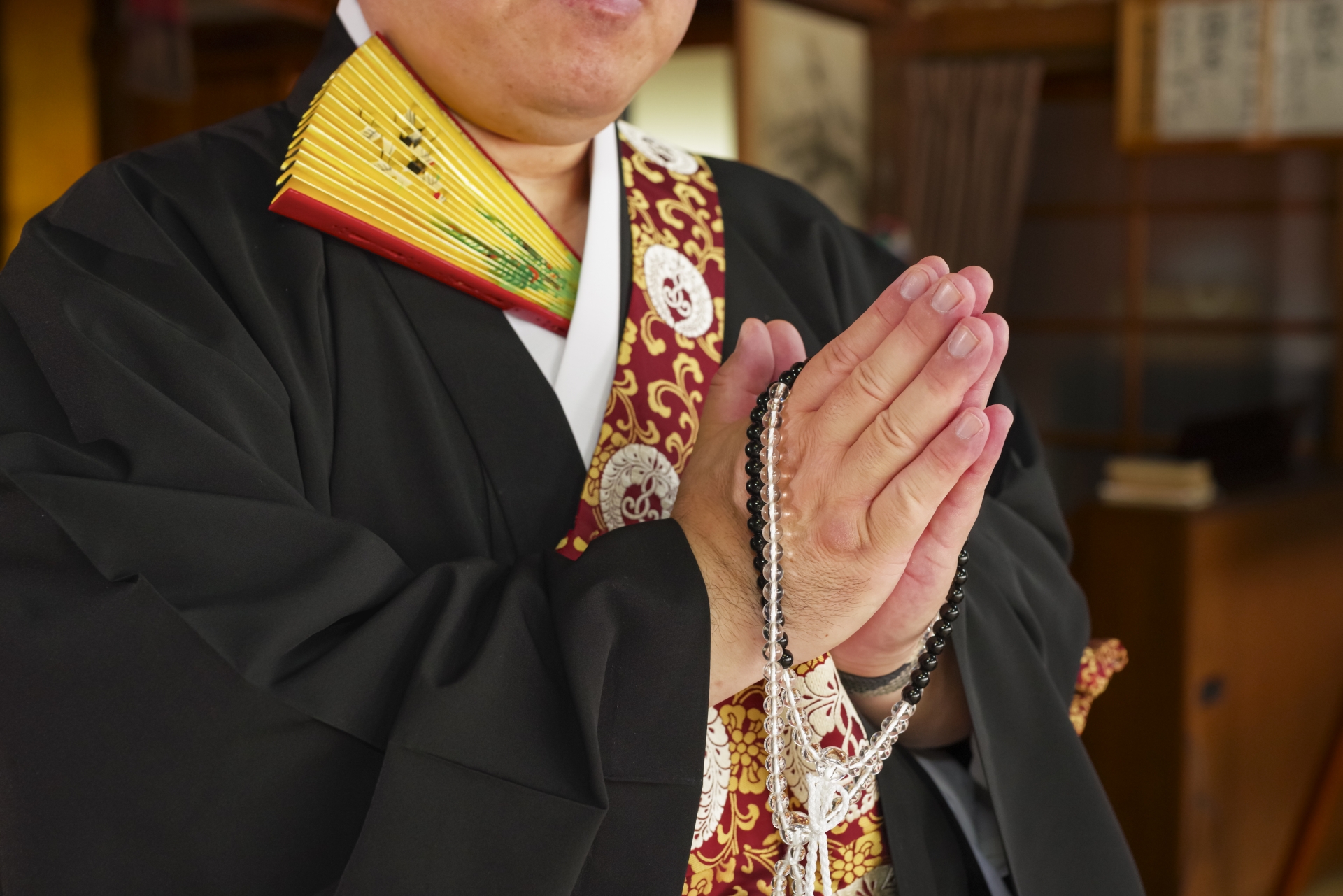 日蓮宗 お葬式・葬儀の僧侶派遣 お坊さん手配 3.5万円～ 税込涙そうそう