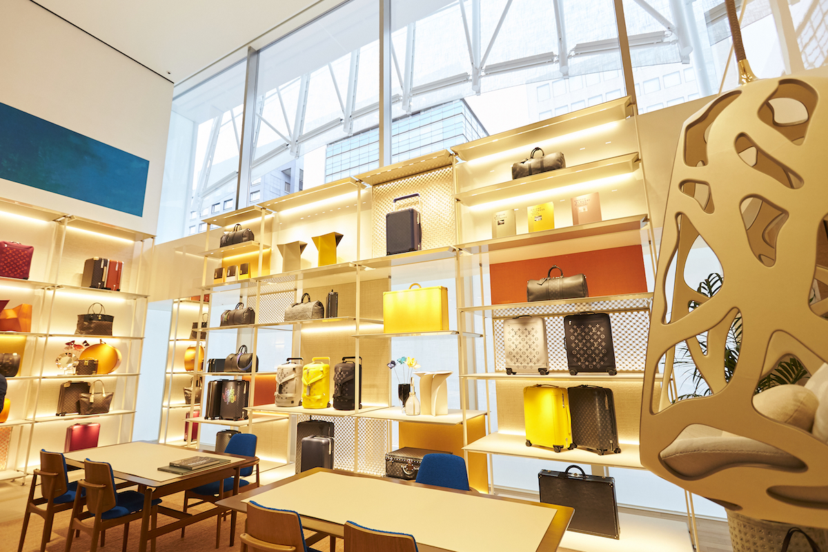話題の「ルイ・ヴィトン メゾン 大阪御堂筋」に行ってみた！編集記LEON レオン オフィシャルWebサイト