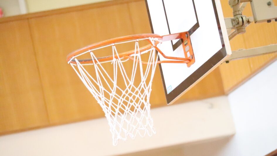 日本一隣接する自治体が多い市区町村はどこ